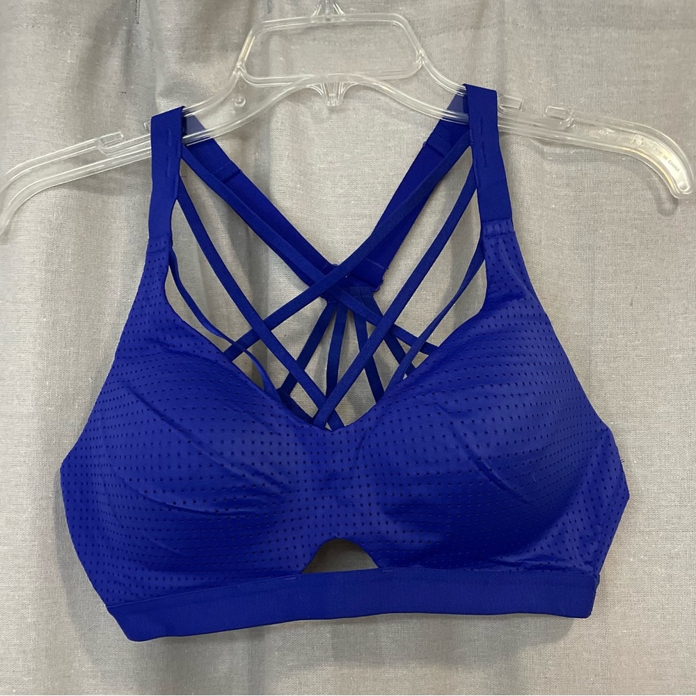 VS Sports Bra